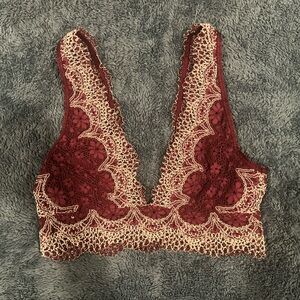 Victorias Secret - burgundy bralette - small